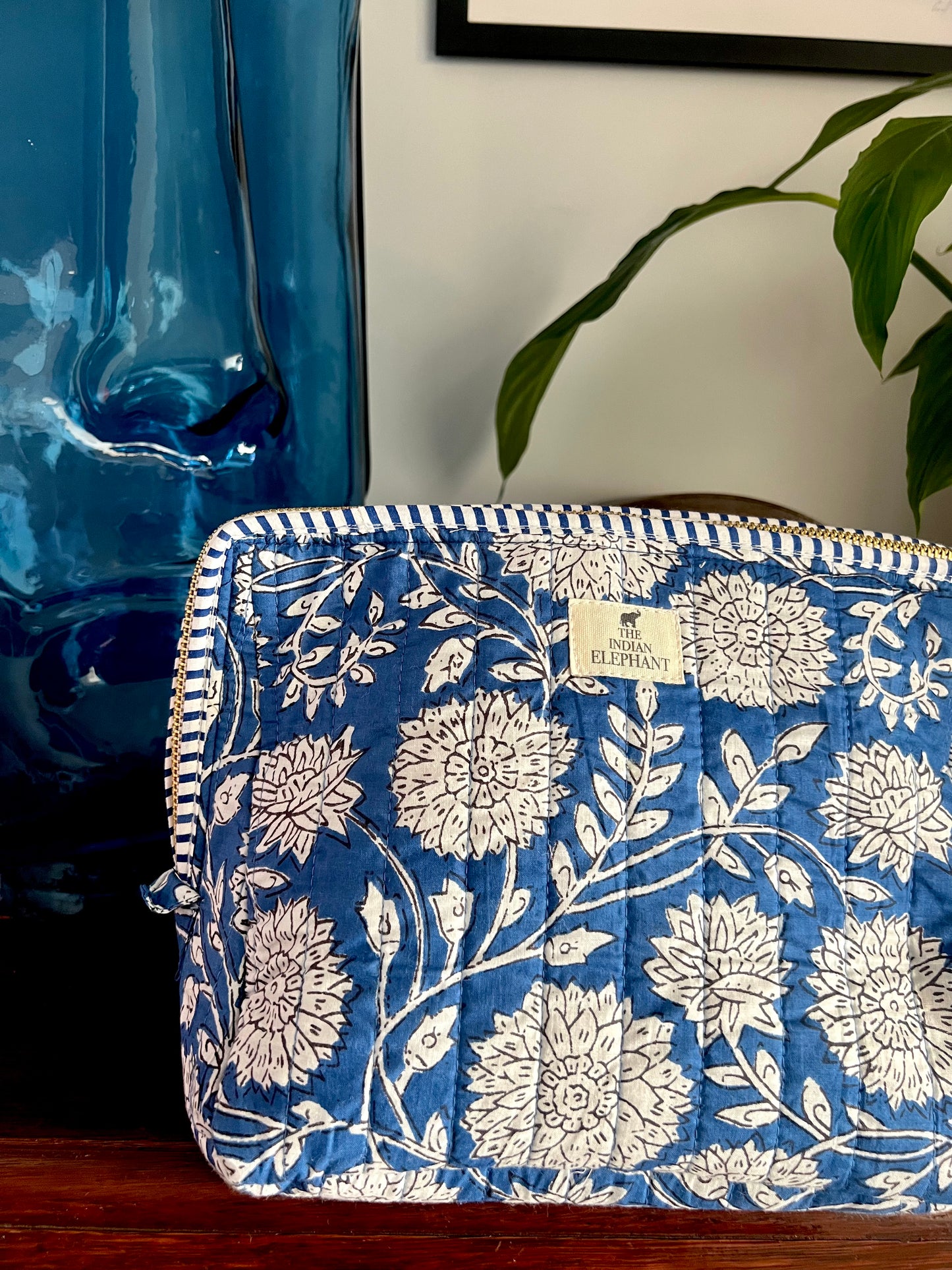 XL Wash Bag