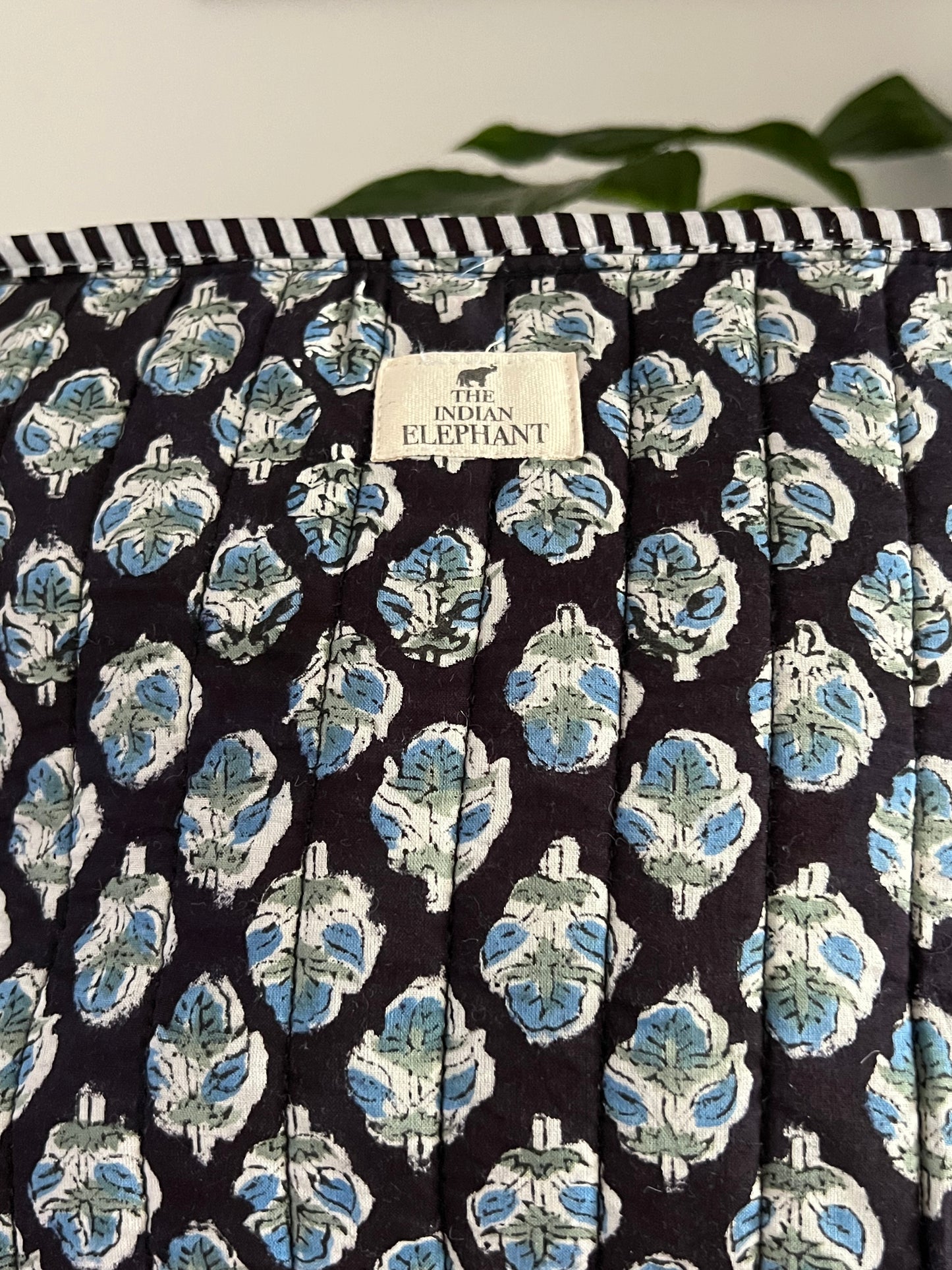 XL Wash Bag