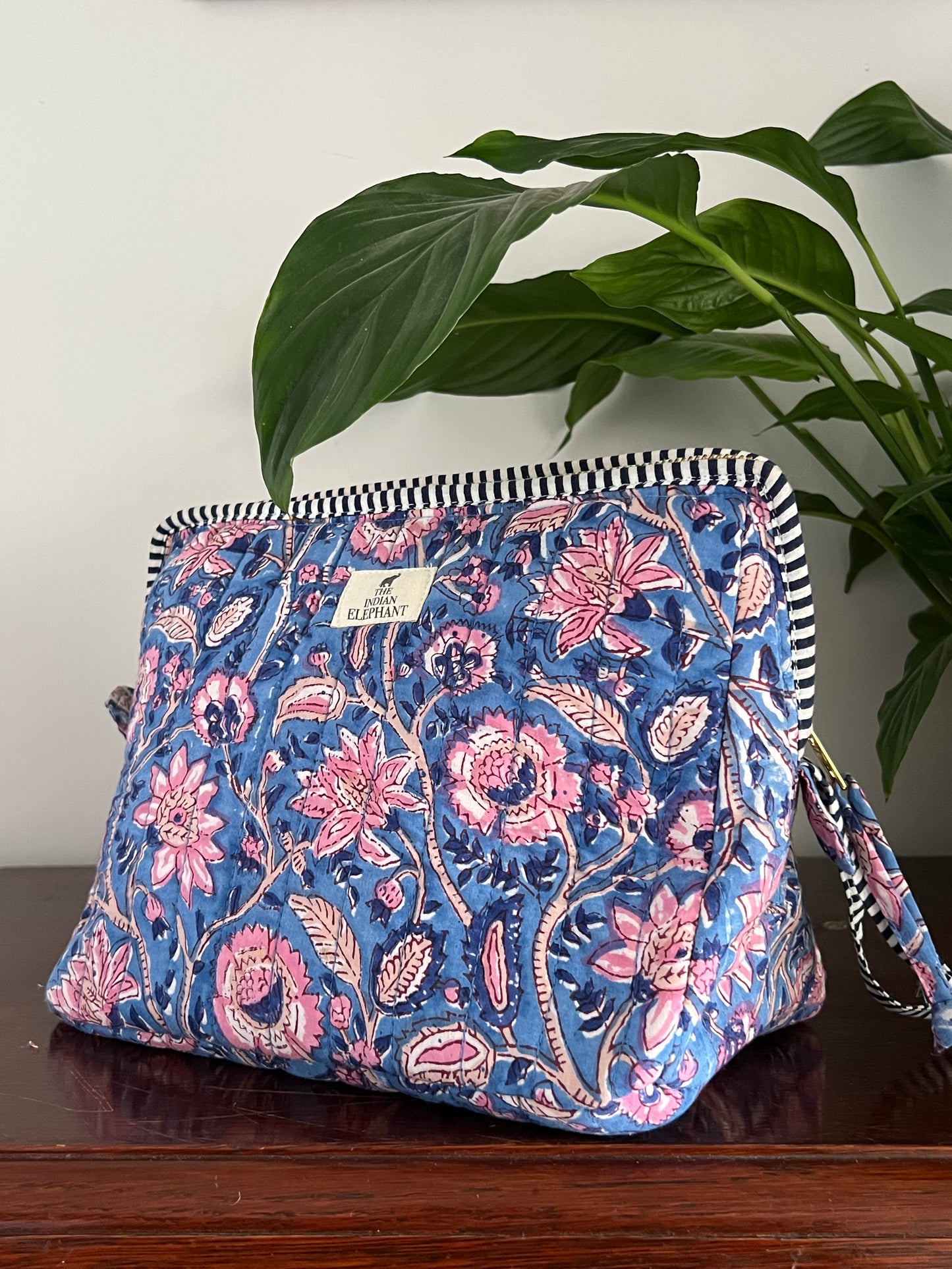 XL Wash Bag