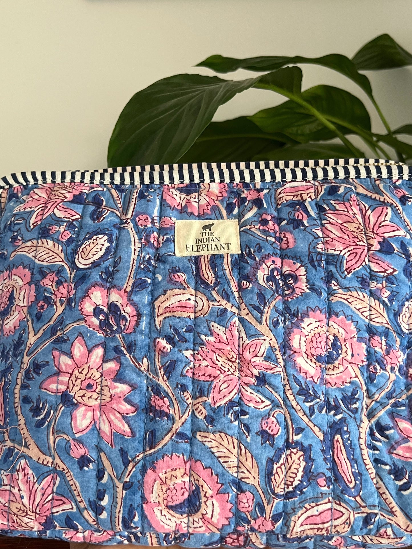 XL Wash Bag