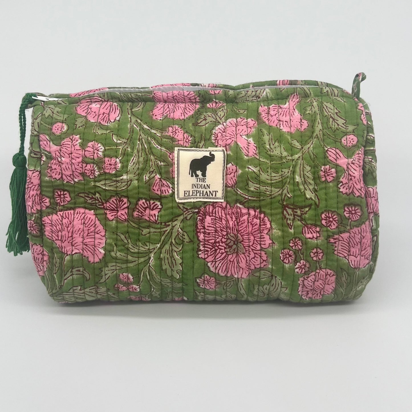 WATERPROOF MAKEUP BAG