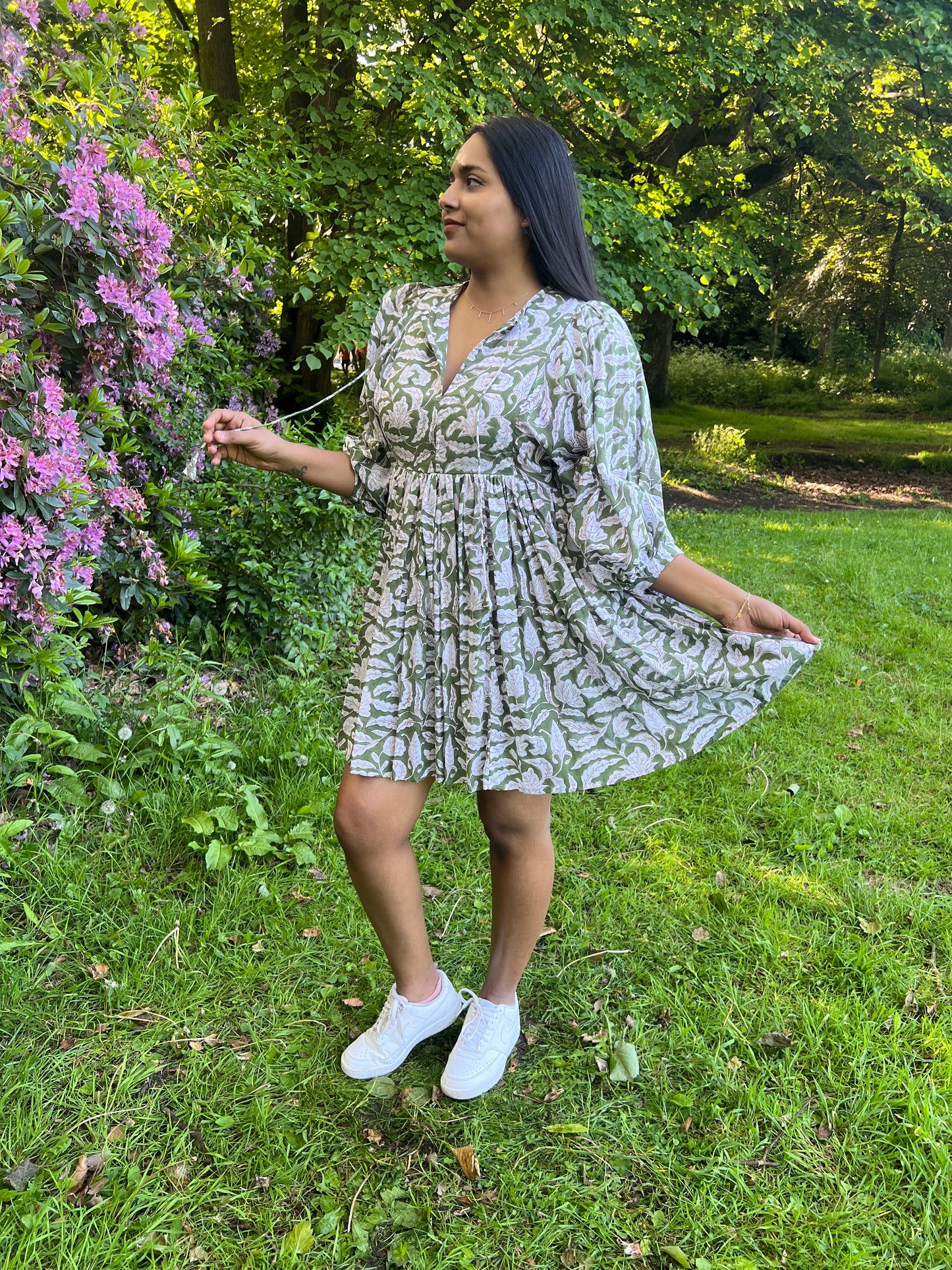 HOLIDAY SHORT DRESS