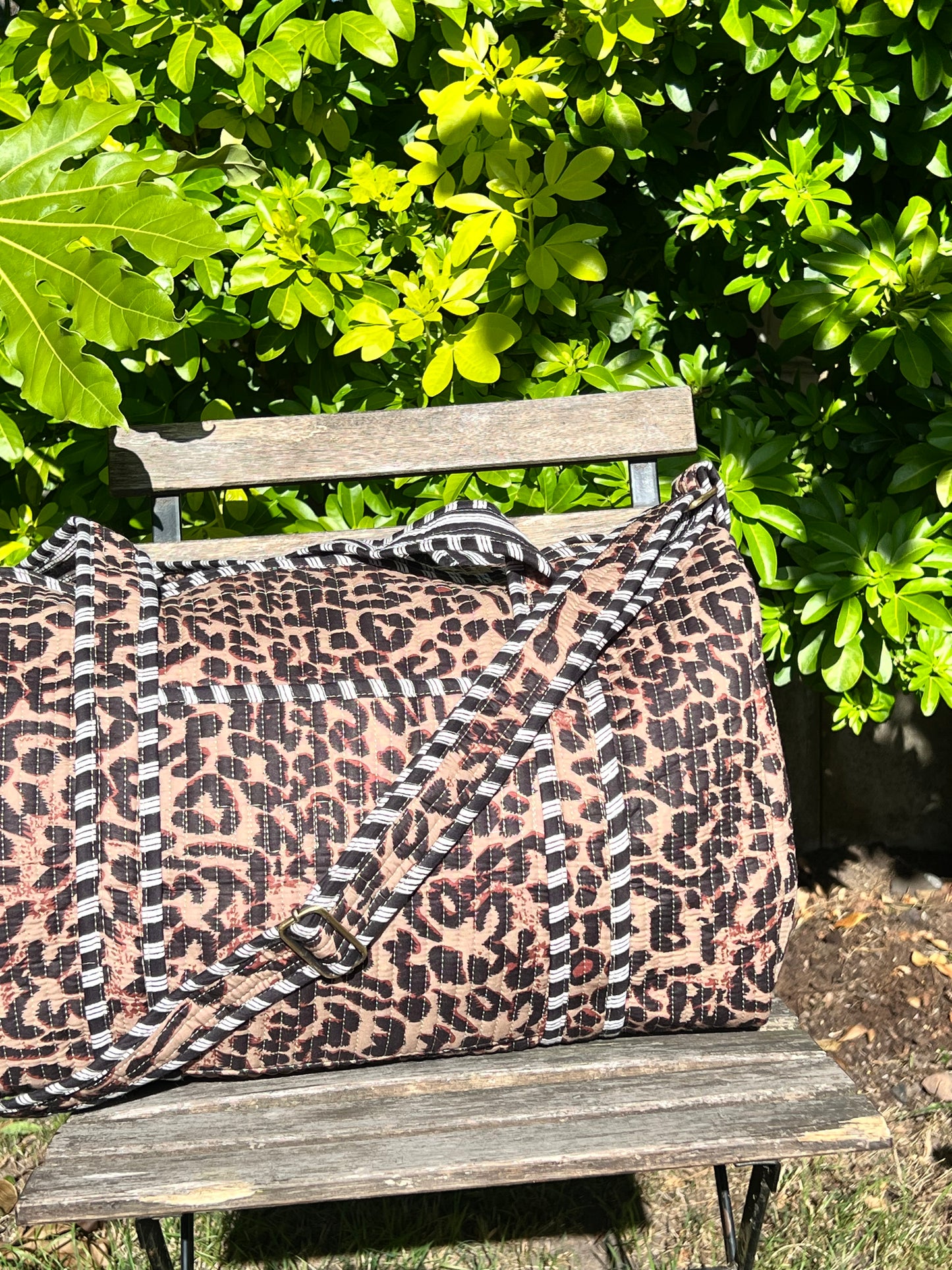 DUFFLE BAG