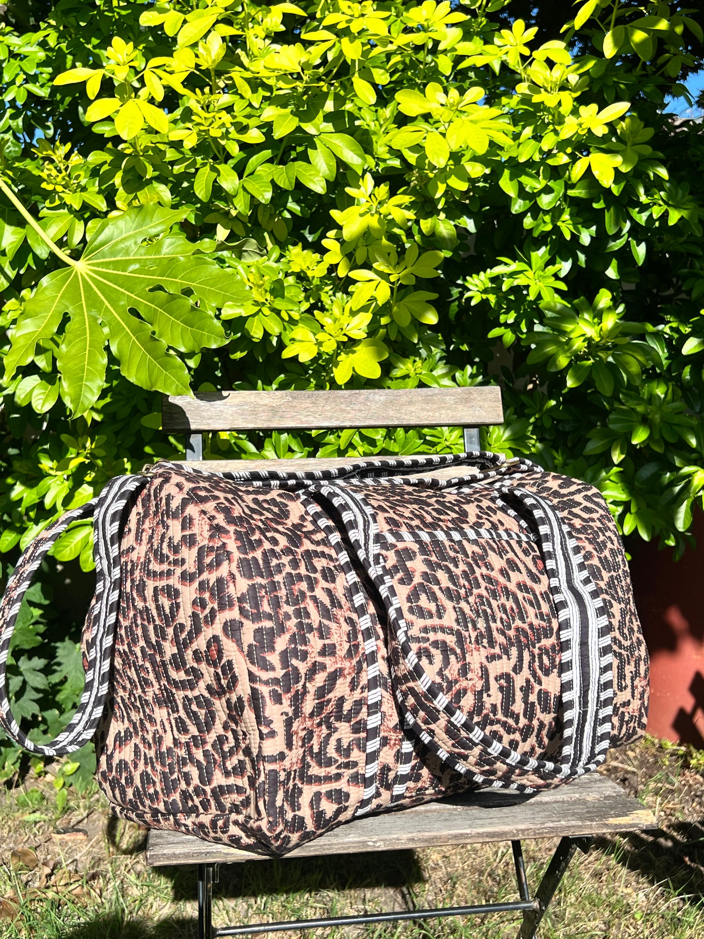 DUFFLE BAG
