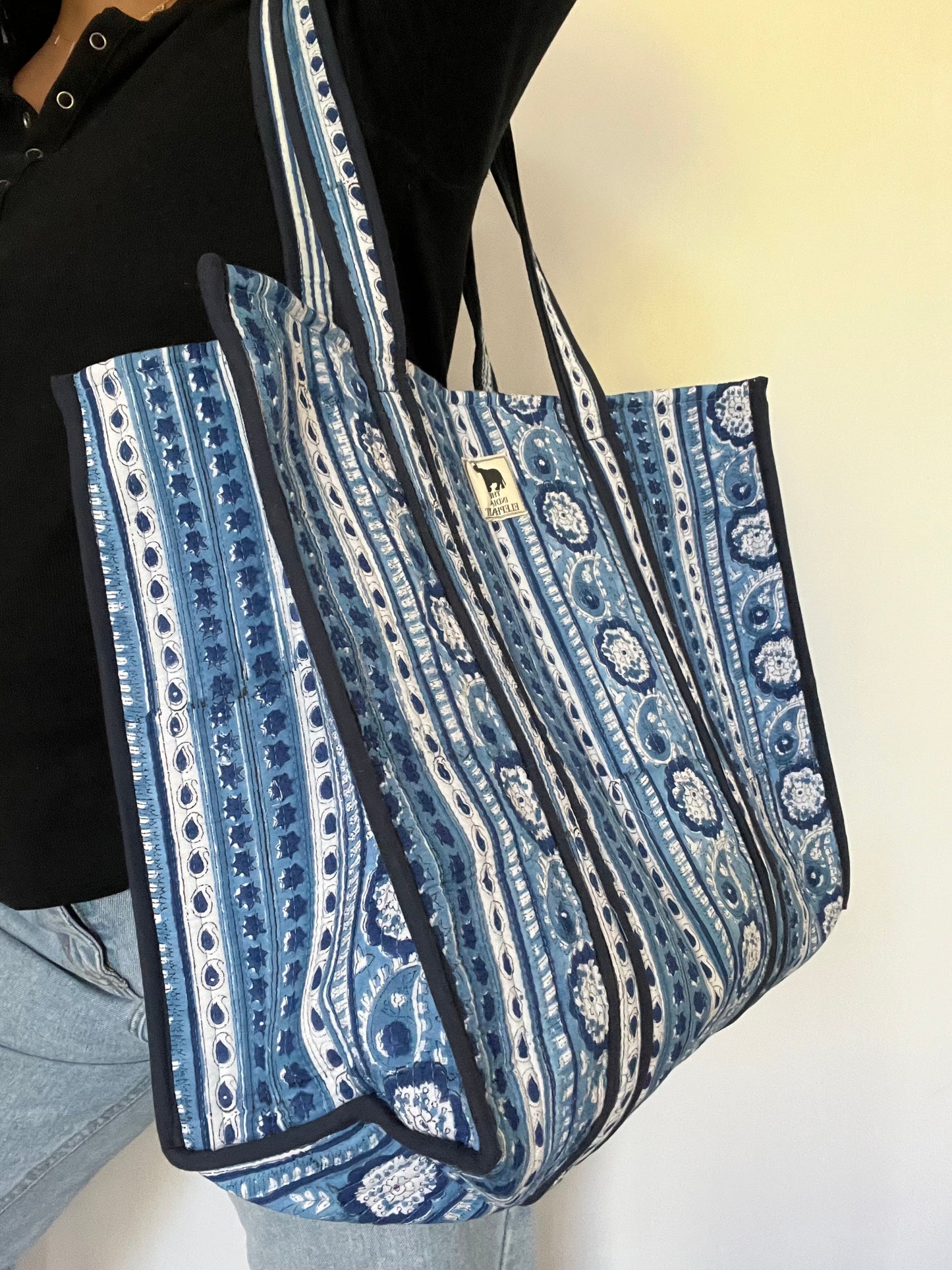 REVERSIBLE TOTE BAG