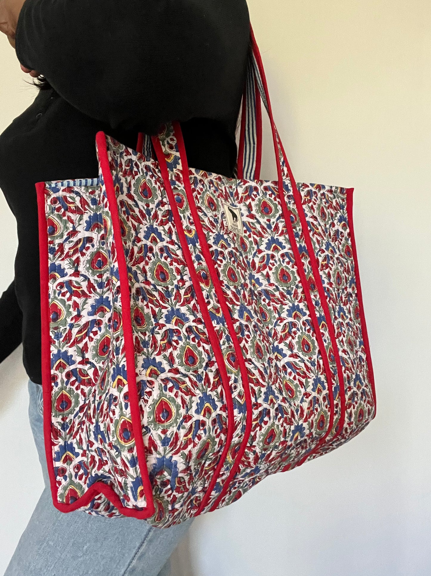 REVERSIBLE TOTE BAG