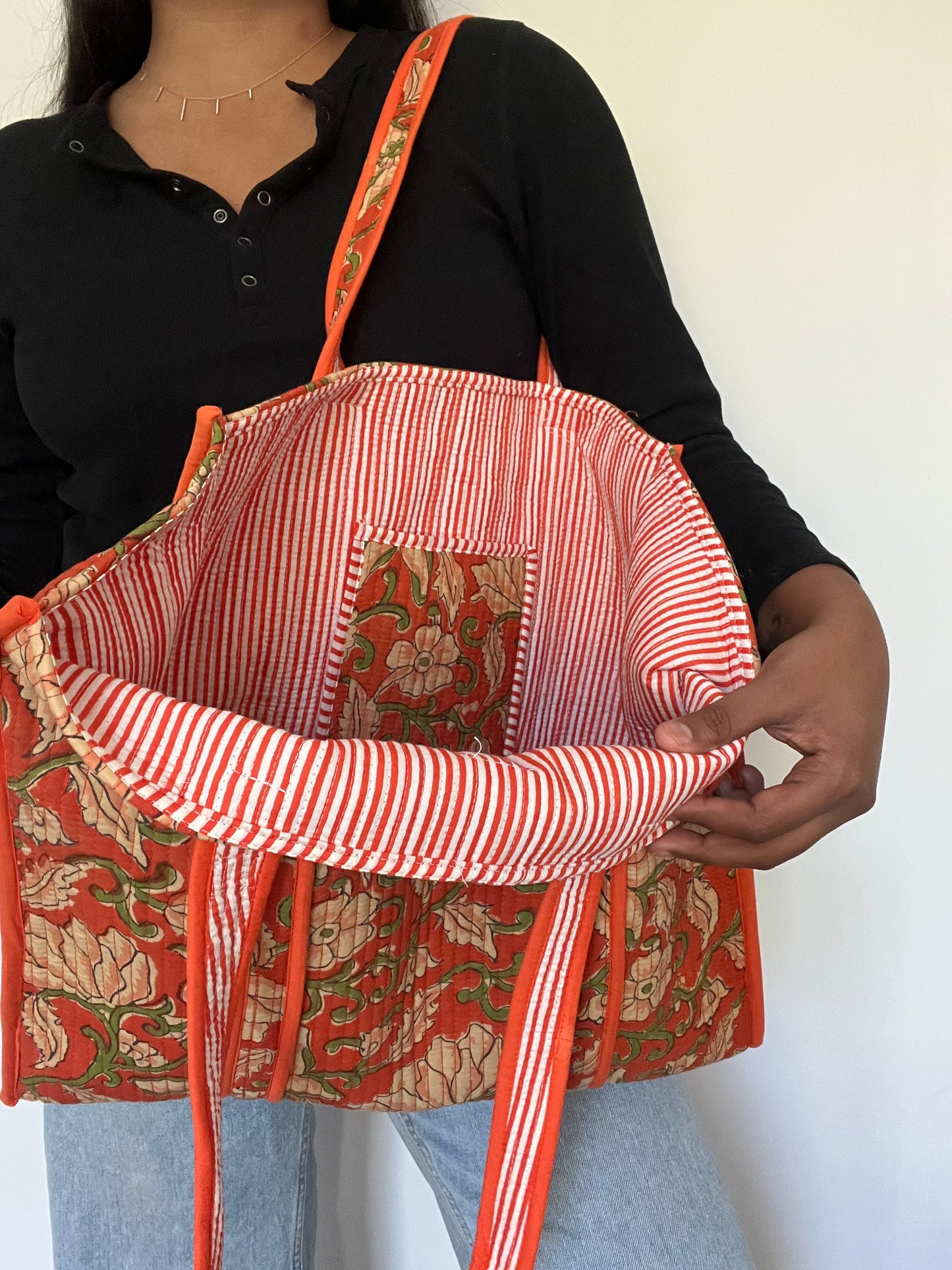REVERSIBLE TOTE BAG
