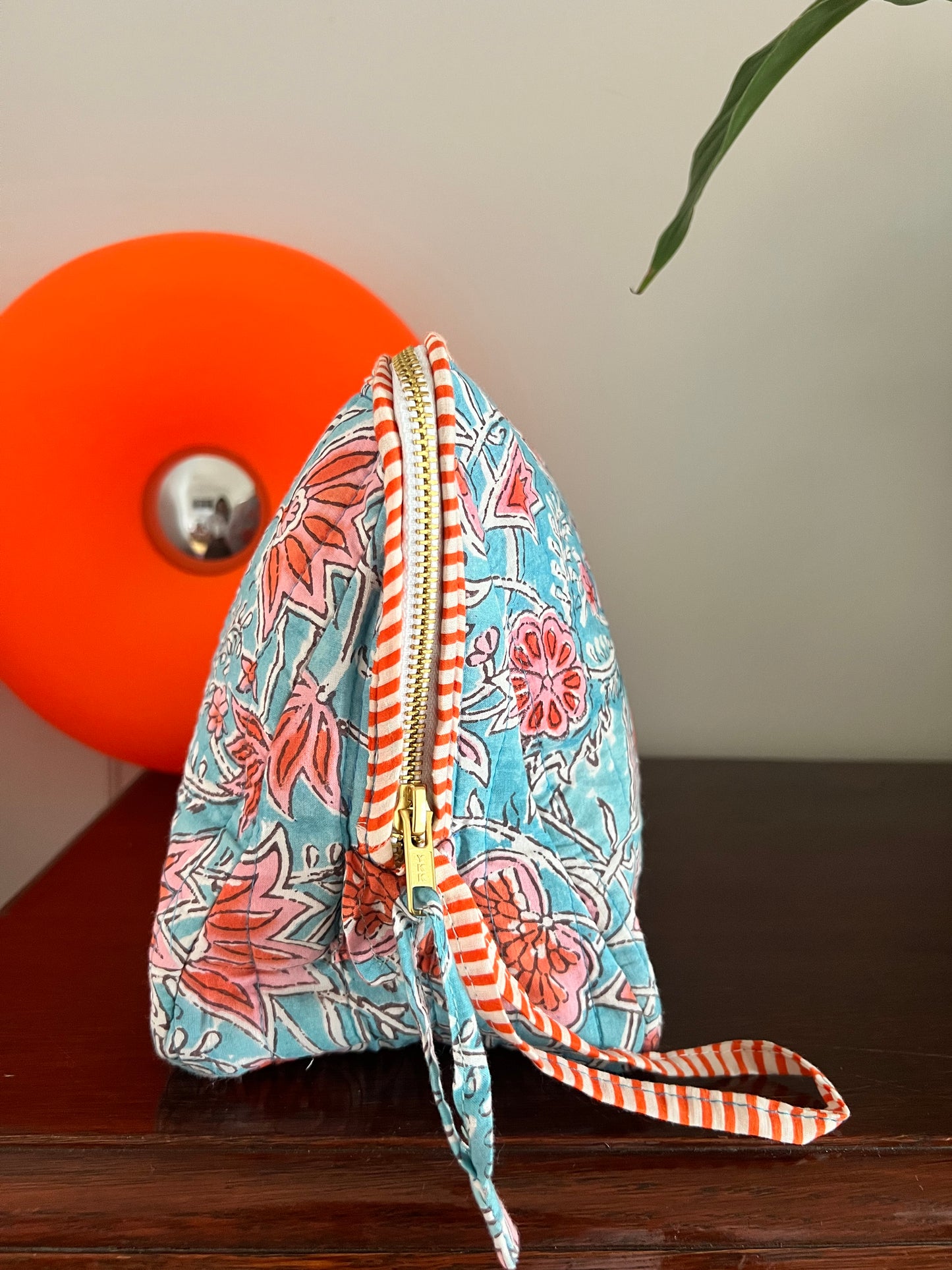 XL Wash Bag