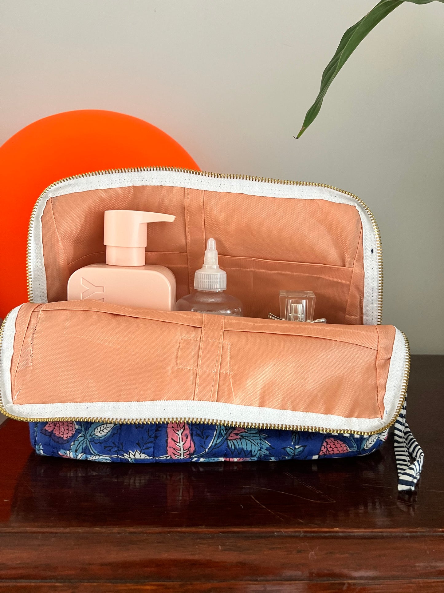 XL Wash Bag