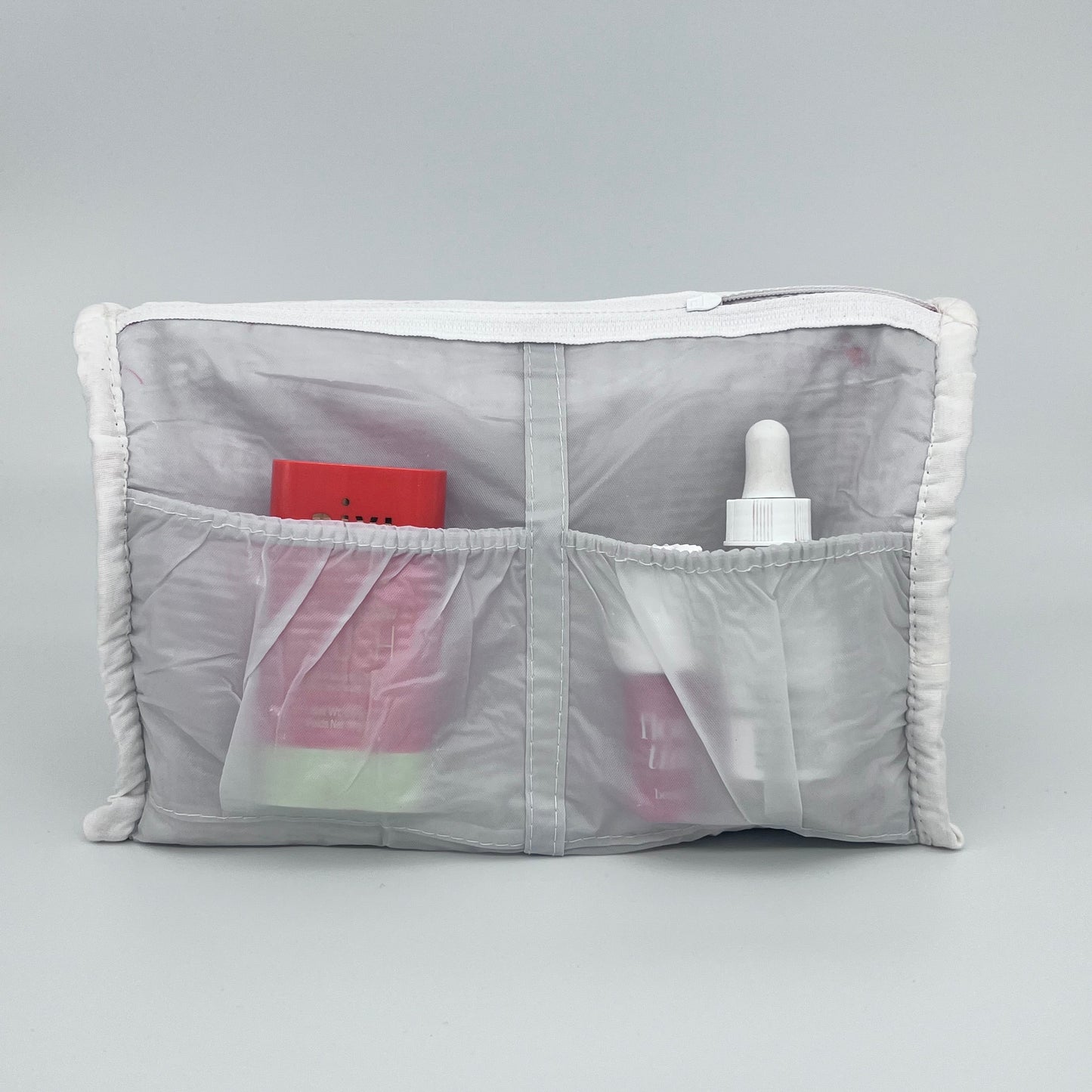 WATERPROOF MAKEUP BAG