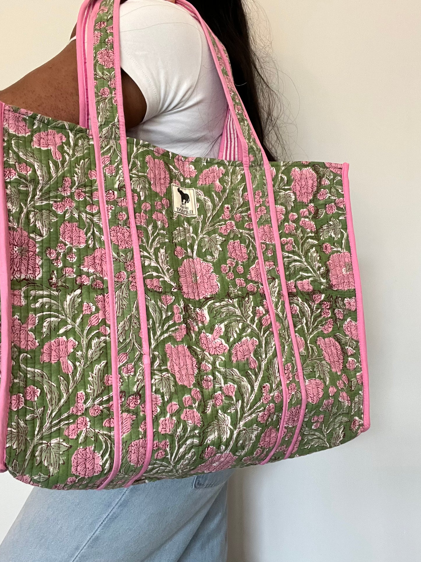 REVERSIBLE TOTE BAG
