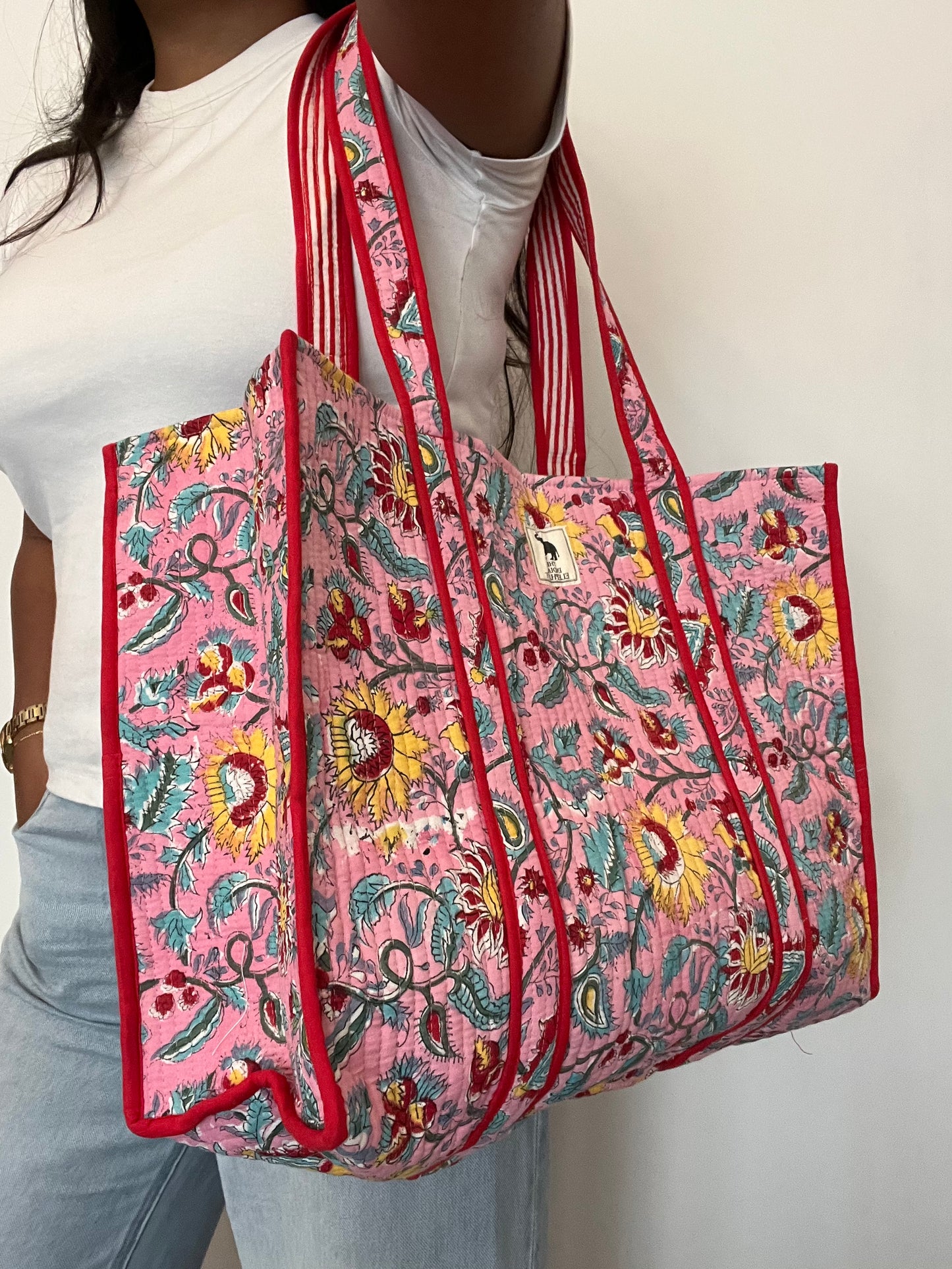 REVERSIBLE TOTE BAG