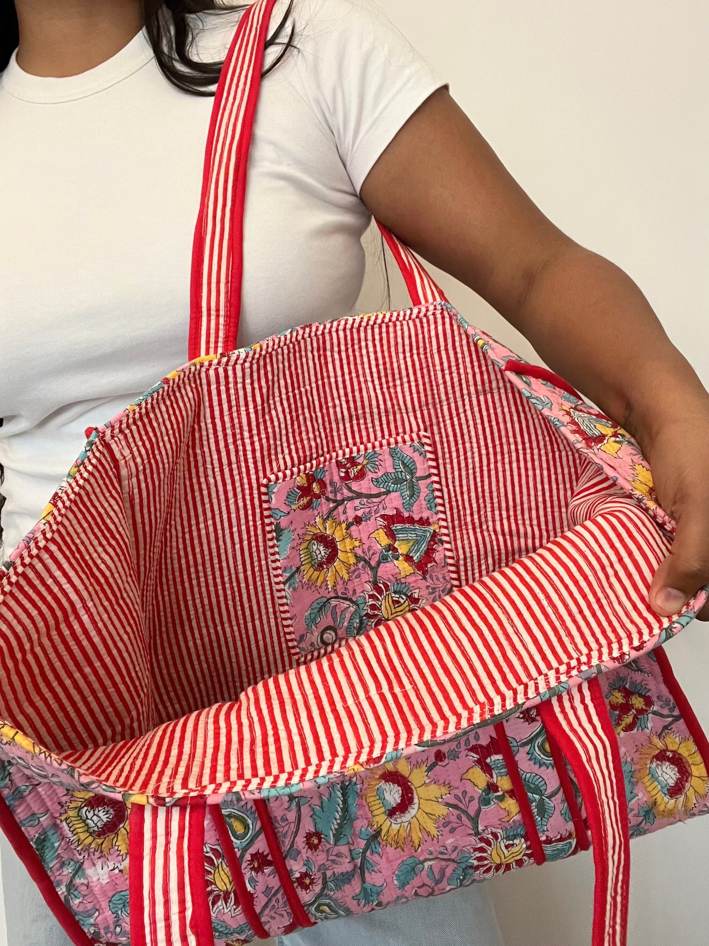 REVERSIBLE TOTE BAG