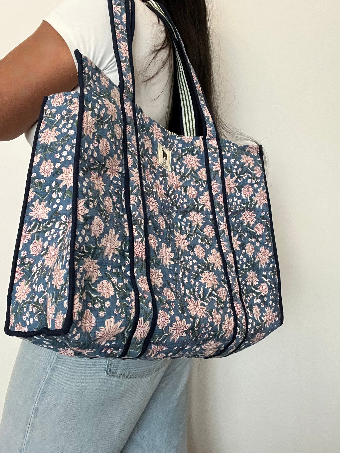 REVERSIBLE TOTE BAG
