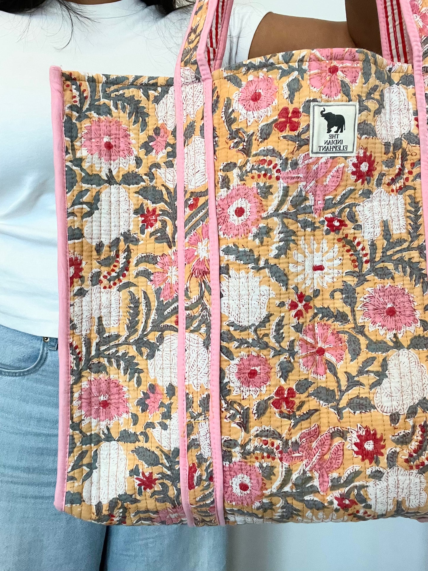 REVERSIBLE TOTE BAG