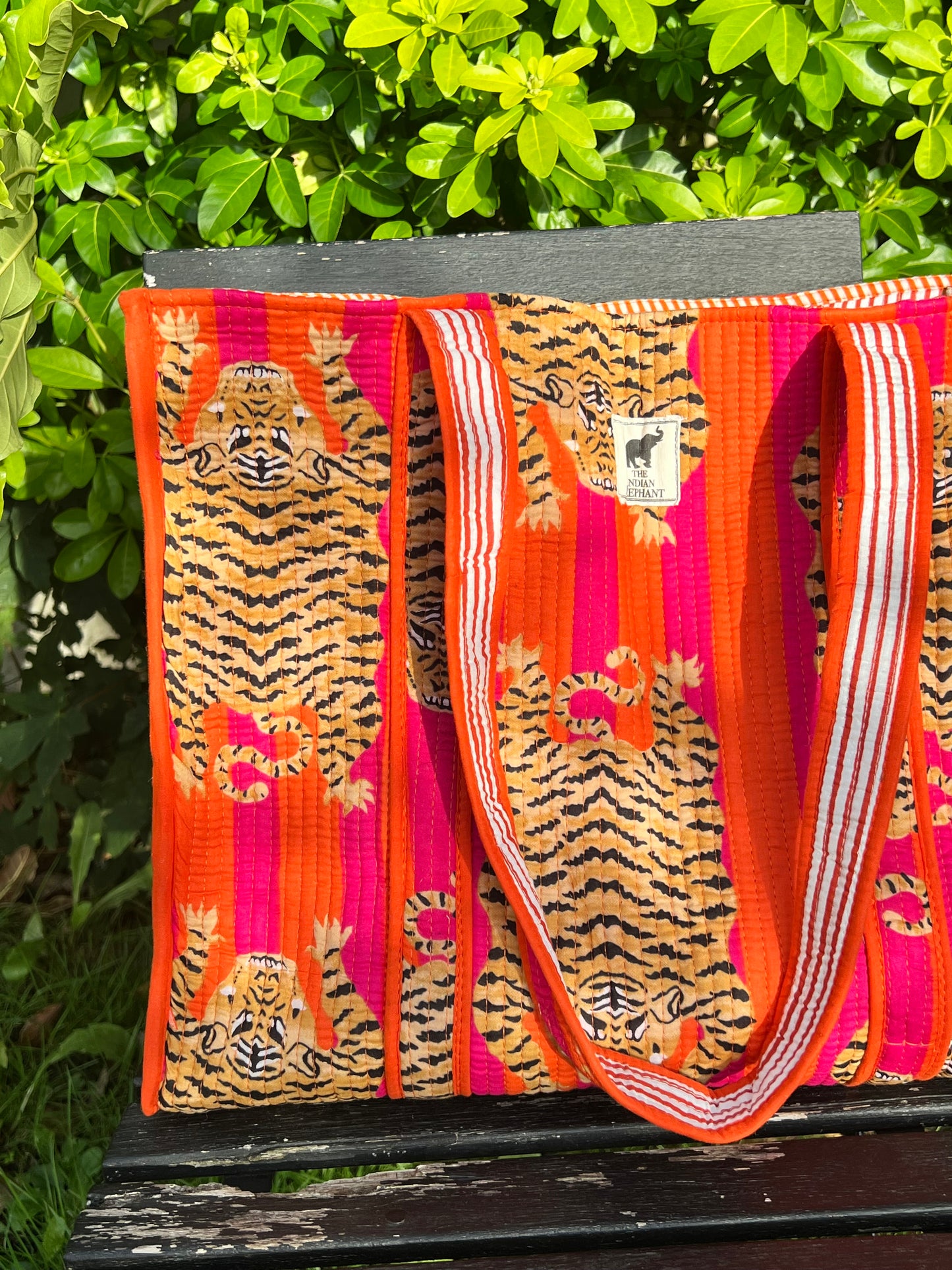 TIGER TOTE BAG
