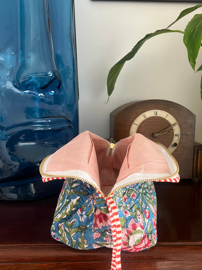 XL Wash Bag