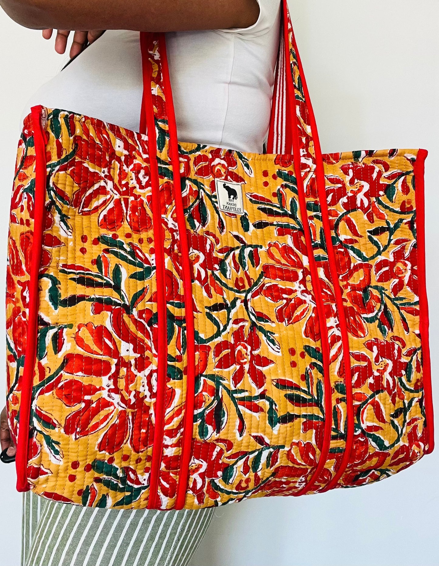 REVERSIBLE TOTE BAG