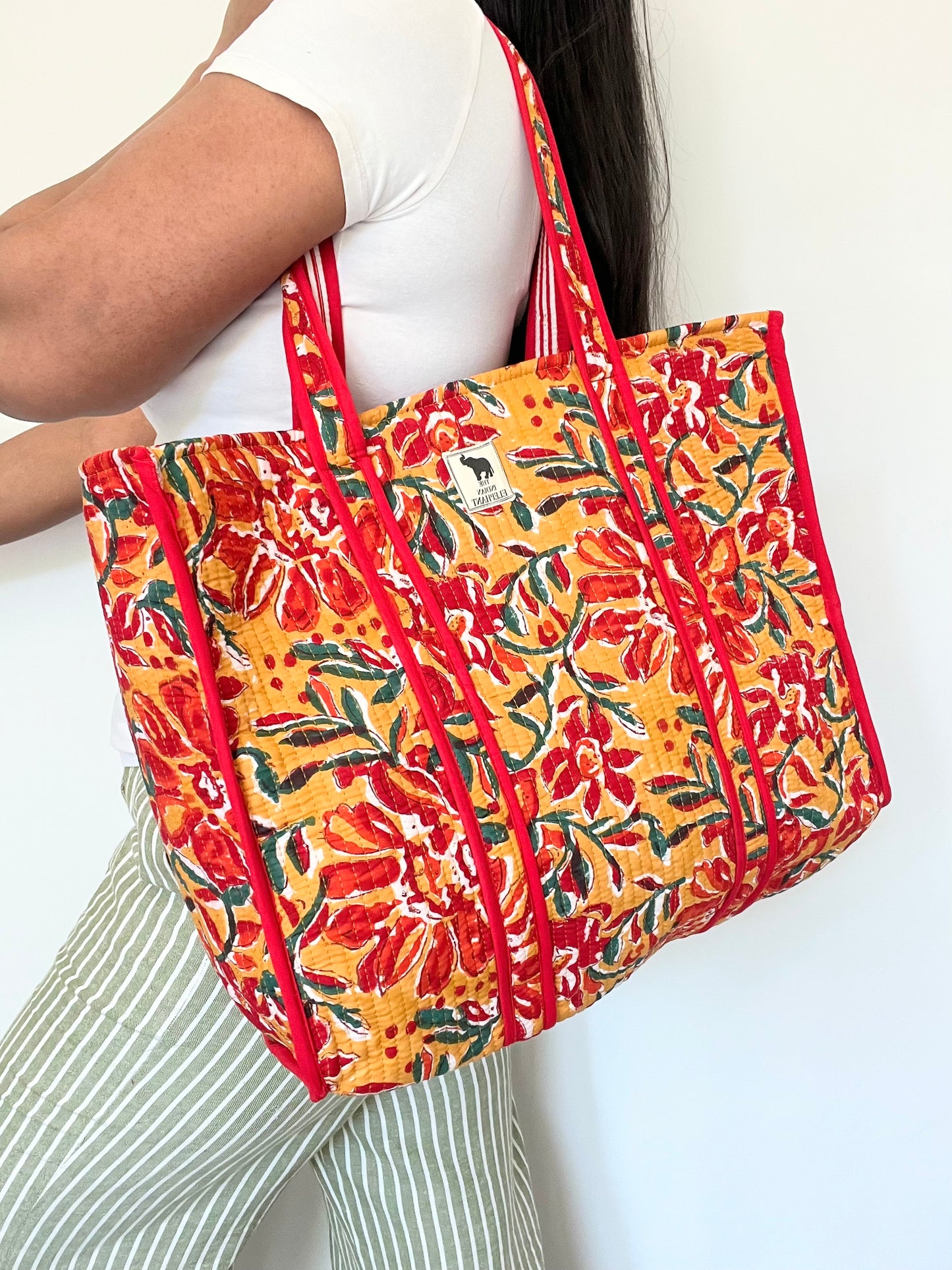 REVERSIBLE TOTE BAG