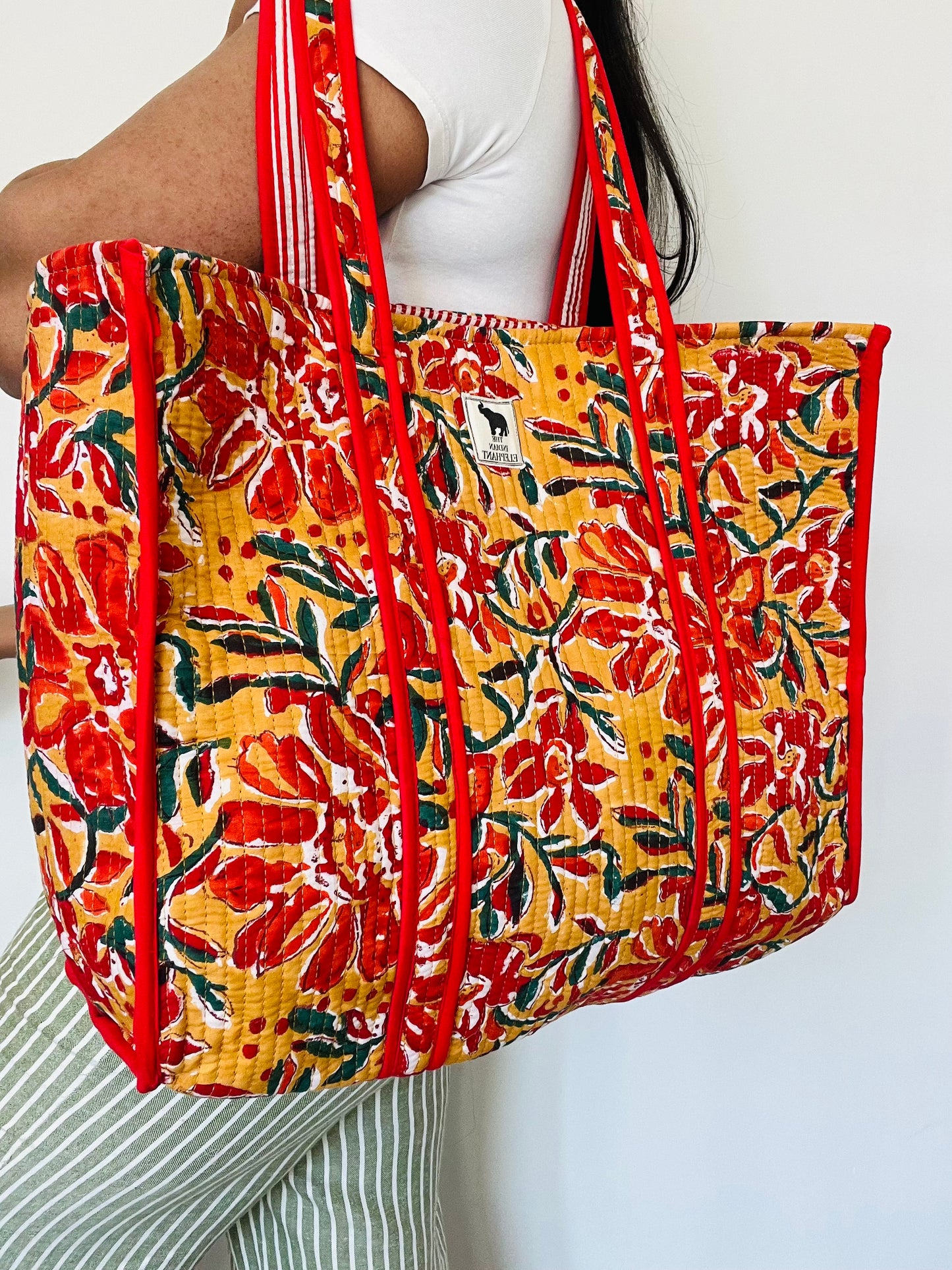 REVERSIBLE TOTE BAG