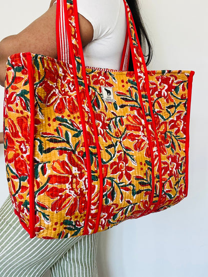REVERSIBLE TOTE BAG
