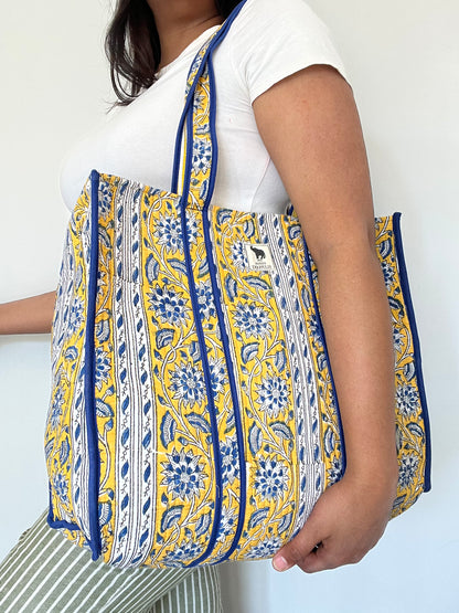 REVERSIBLE TOTE BAG