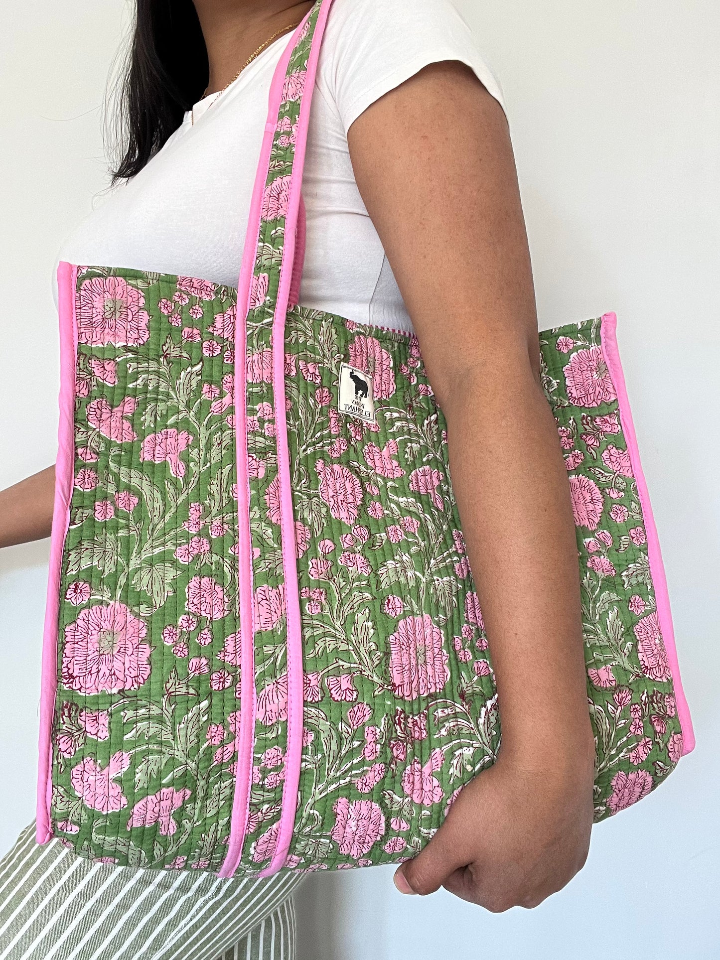 REVERSIBLE TOTE BAG