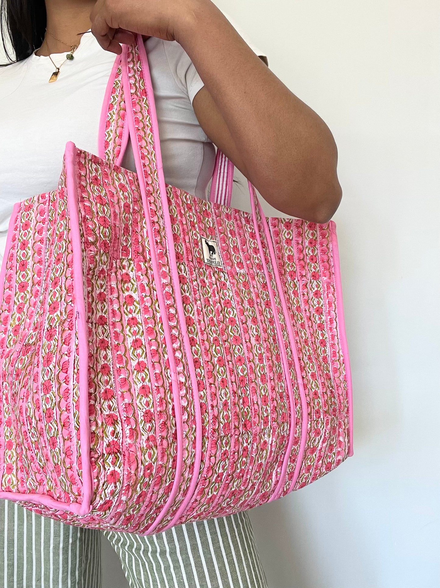 REVERSIBLE TOTE BAG