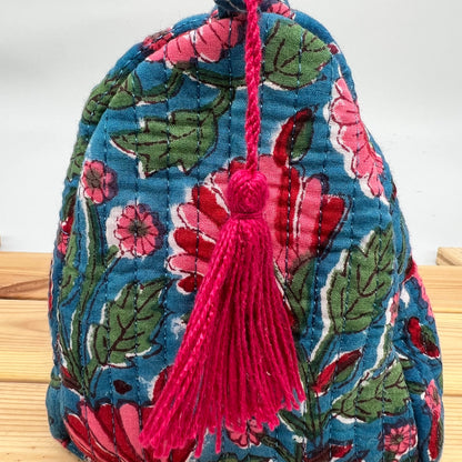WATERPROOF MAKEUP BAG