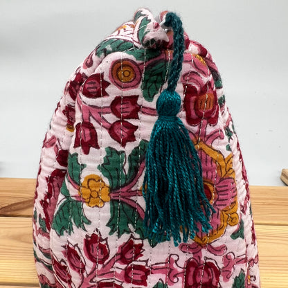 WATERPROOF MAKEUP BAG