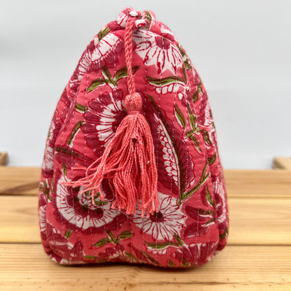 WATERPROOF MAKEUP BAG