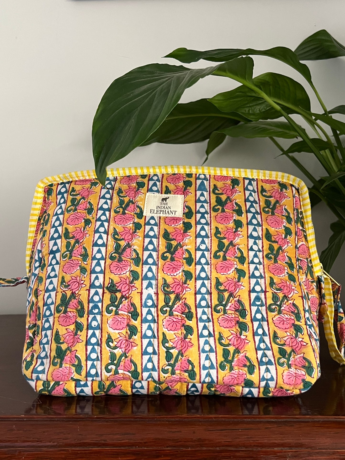 XL Wash Bag