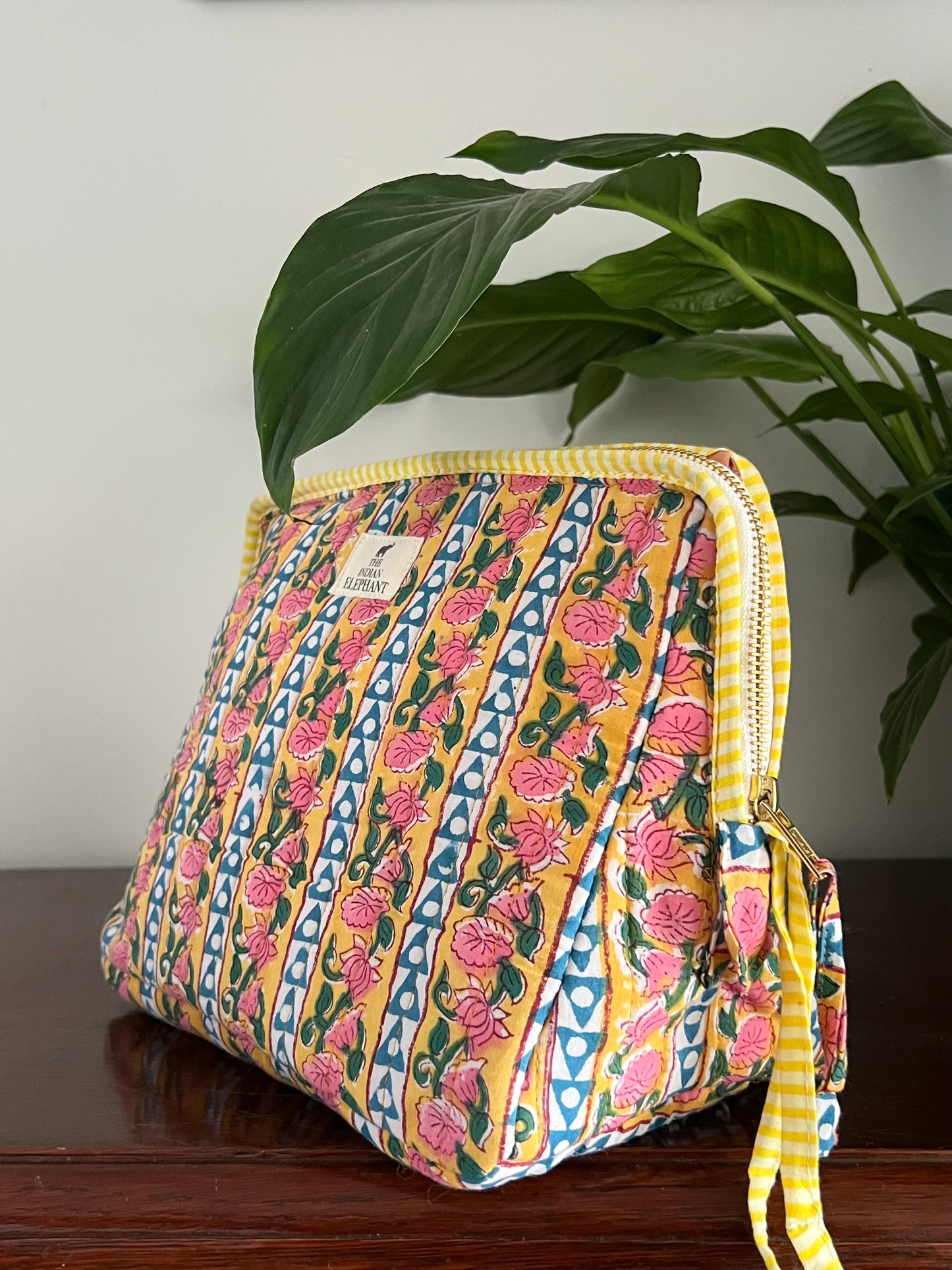 XL Wash Bag