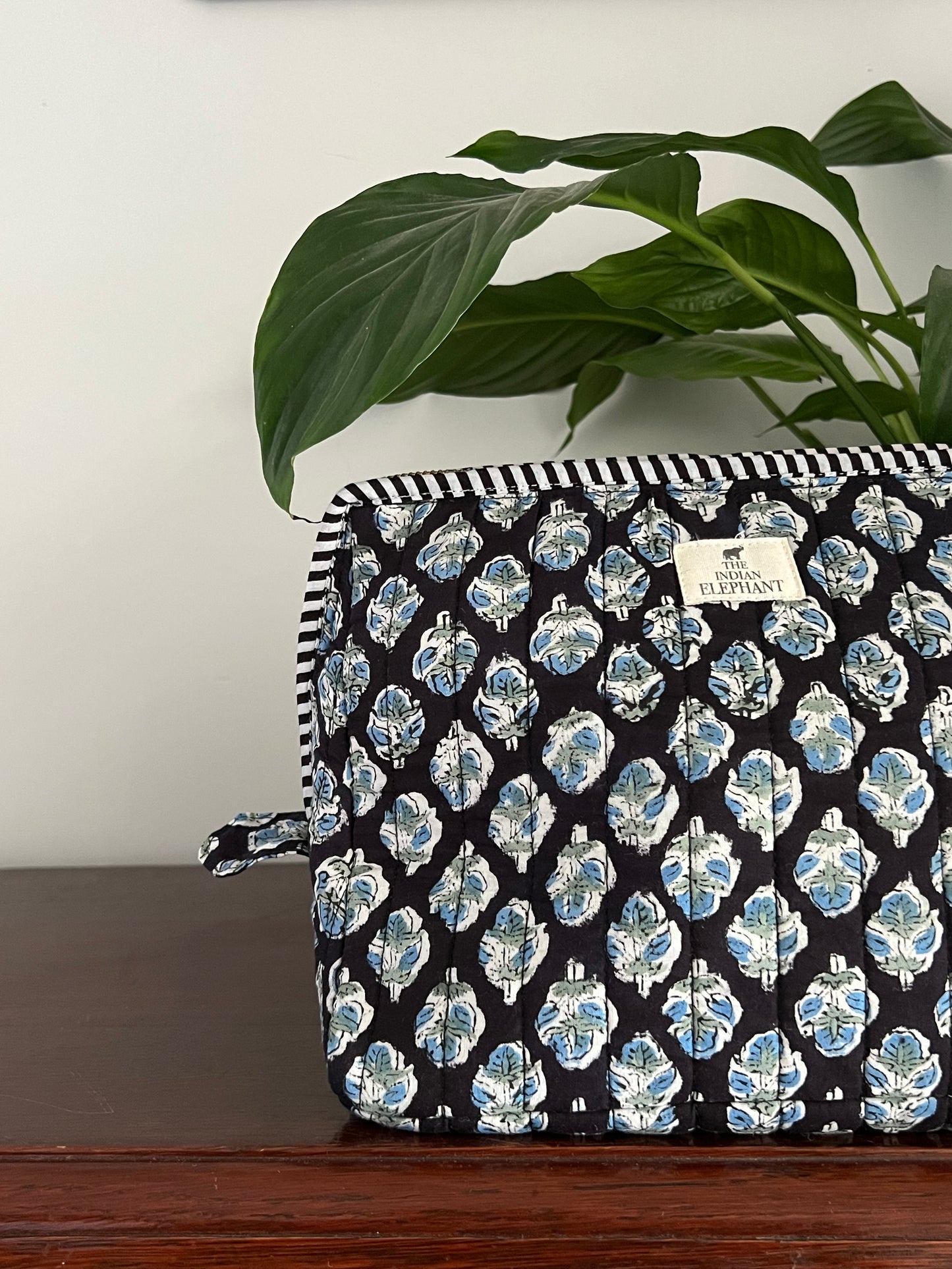 XL Wash Bag
