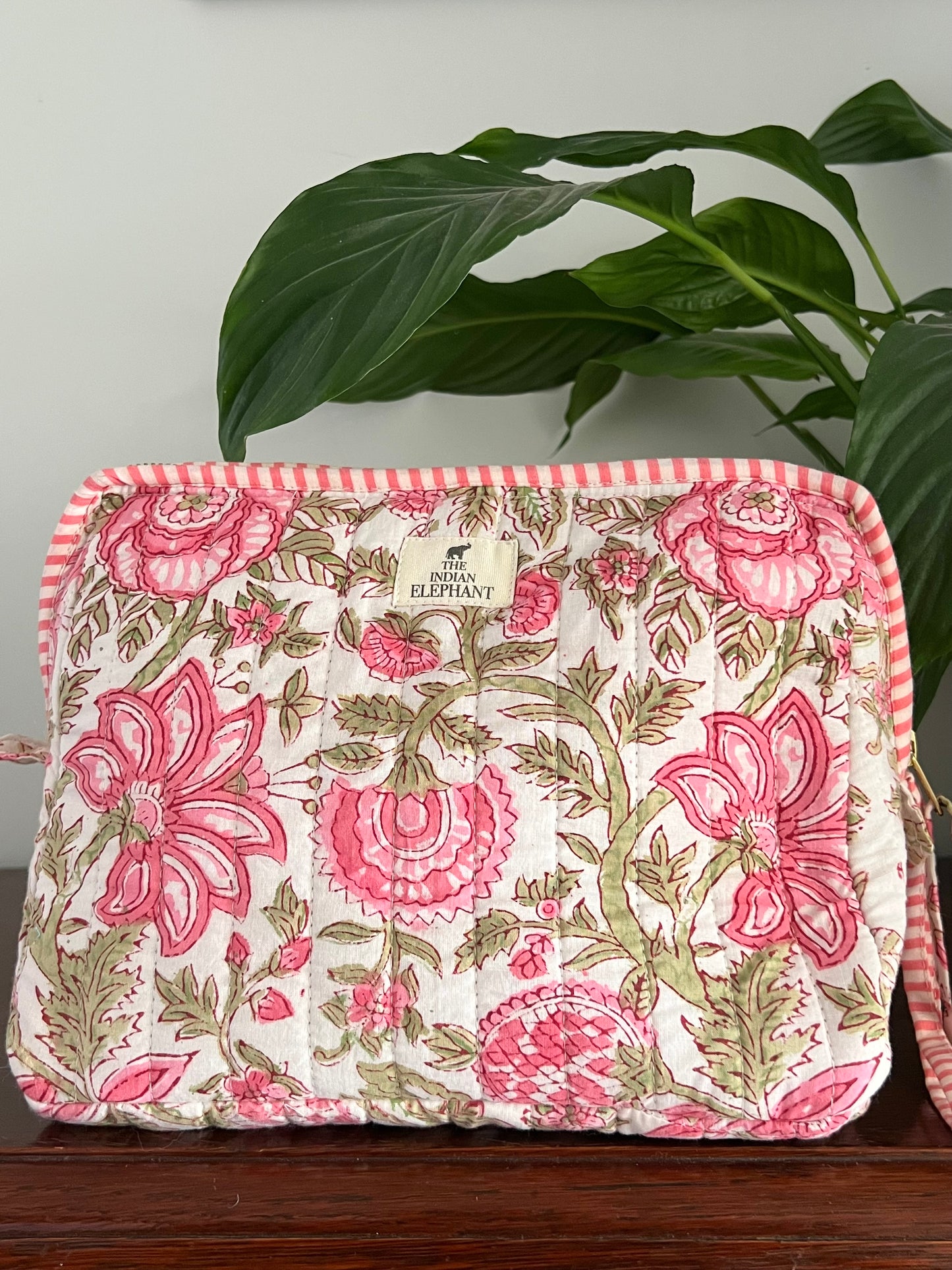 XL Wash Bag