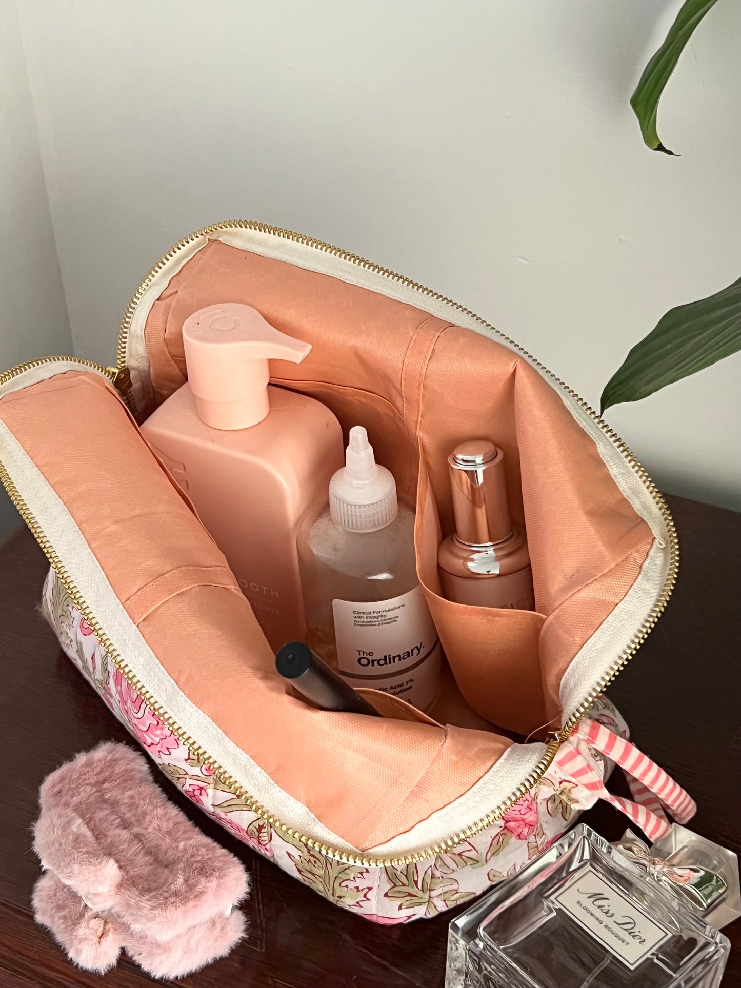 XL Wash Bag