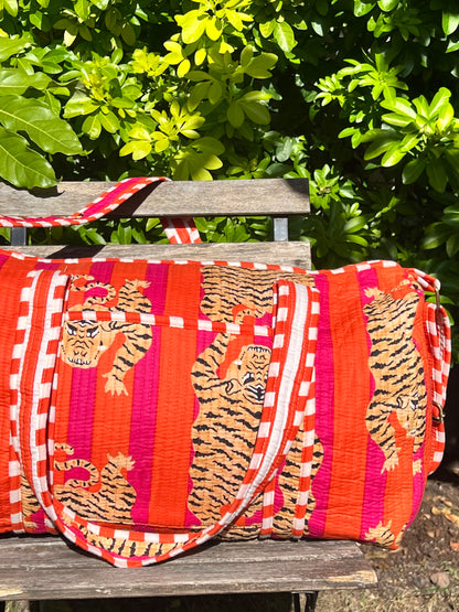 DUFFLE BAG