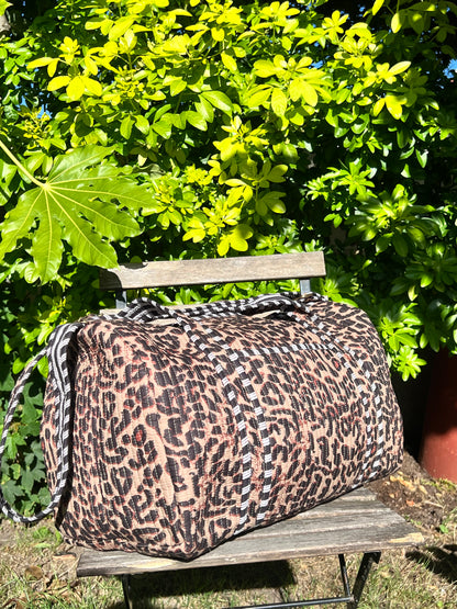 DUFFLE BAG