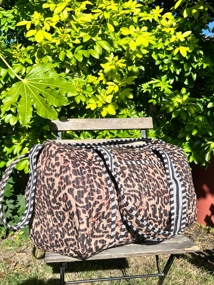 DUFFLE BAG