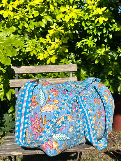 DUFFLE BAG