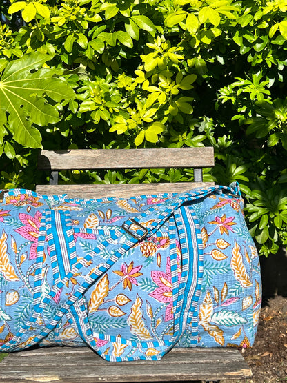 DUFFLE BAG