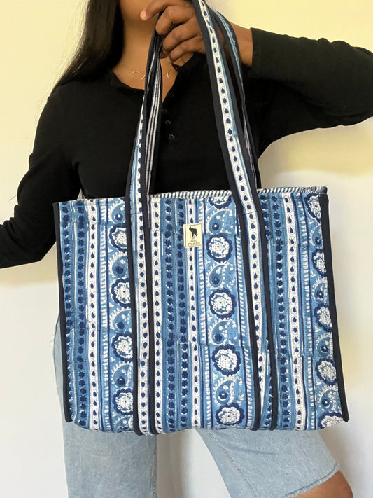 REVERSIBLE TOTE BAG