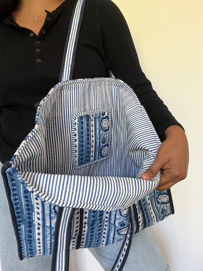 REVERSIBLE TOTE BAG