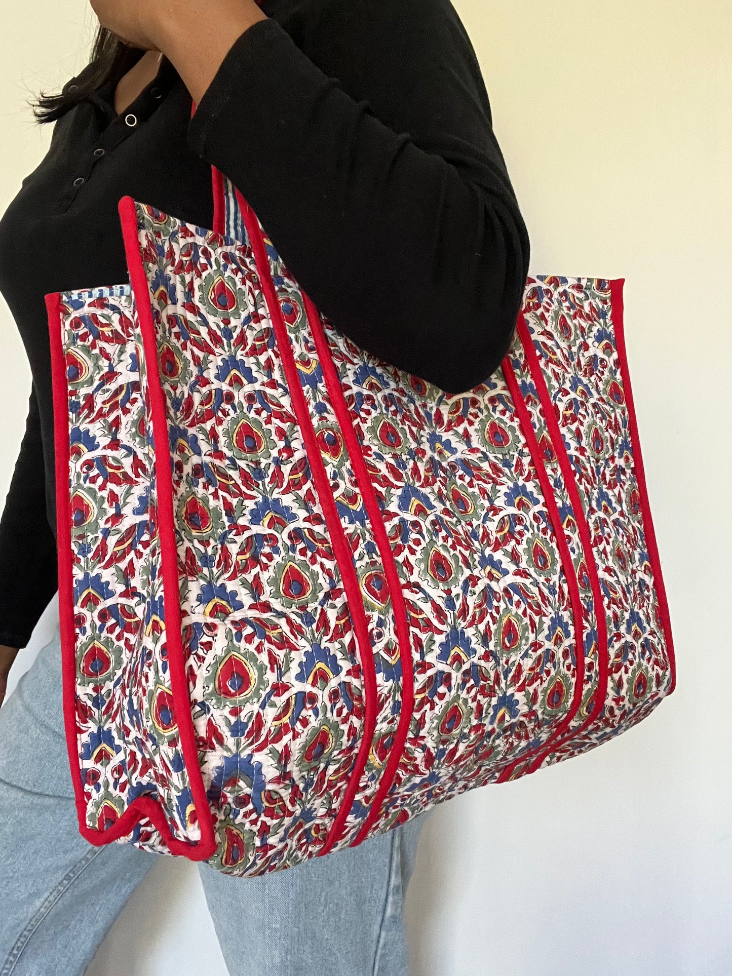REVERSIBLE TOTE BAG