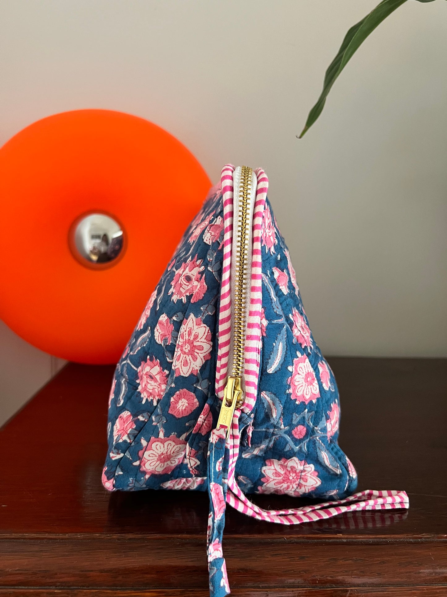 XL Wash Bag