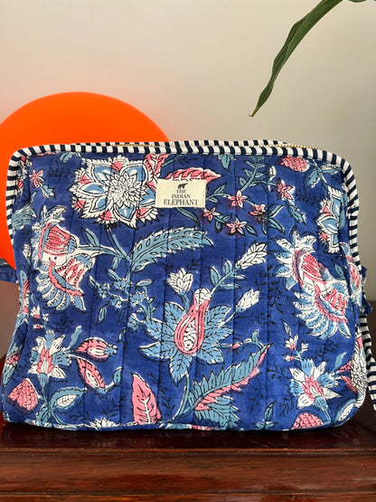 XL Wash Bag