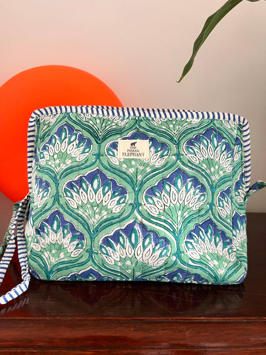 XL Wash Bag