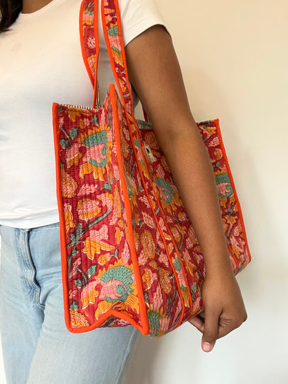 REVERSIBLE TOTE BAG