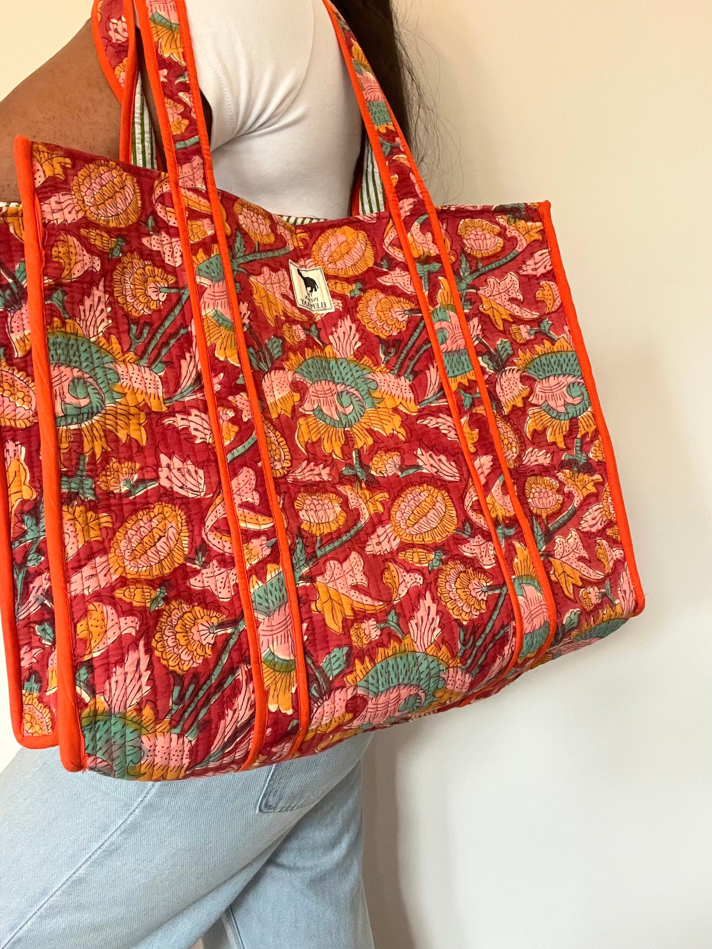 REVERSIBLE TOTE BAG