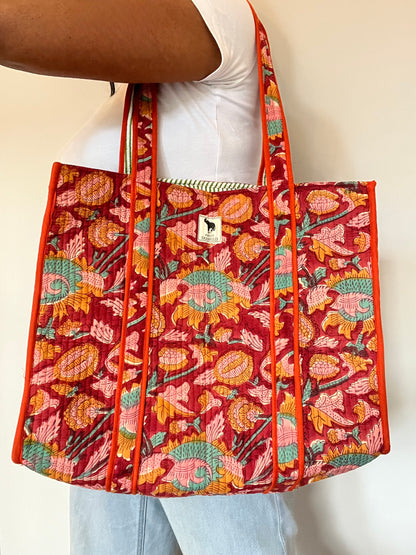 REVERSIBLE TOTE BAG